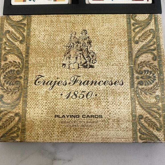 Vintage‎ Congress 1850 French Costumes Made in Spain 2 Deck Playing Cards & Box - Picture 2 of 3